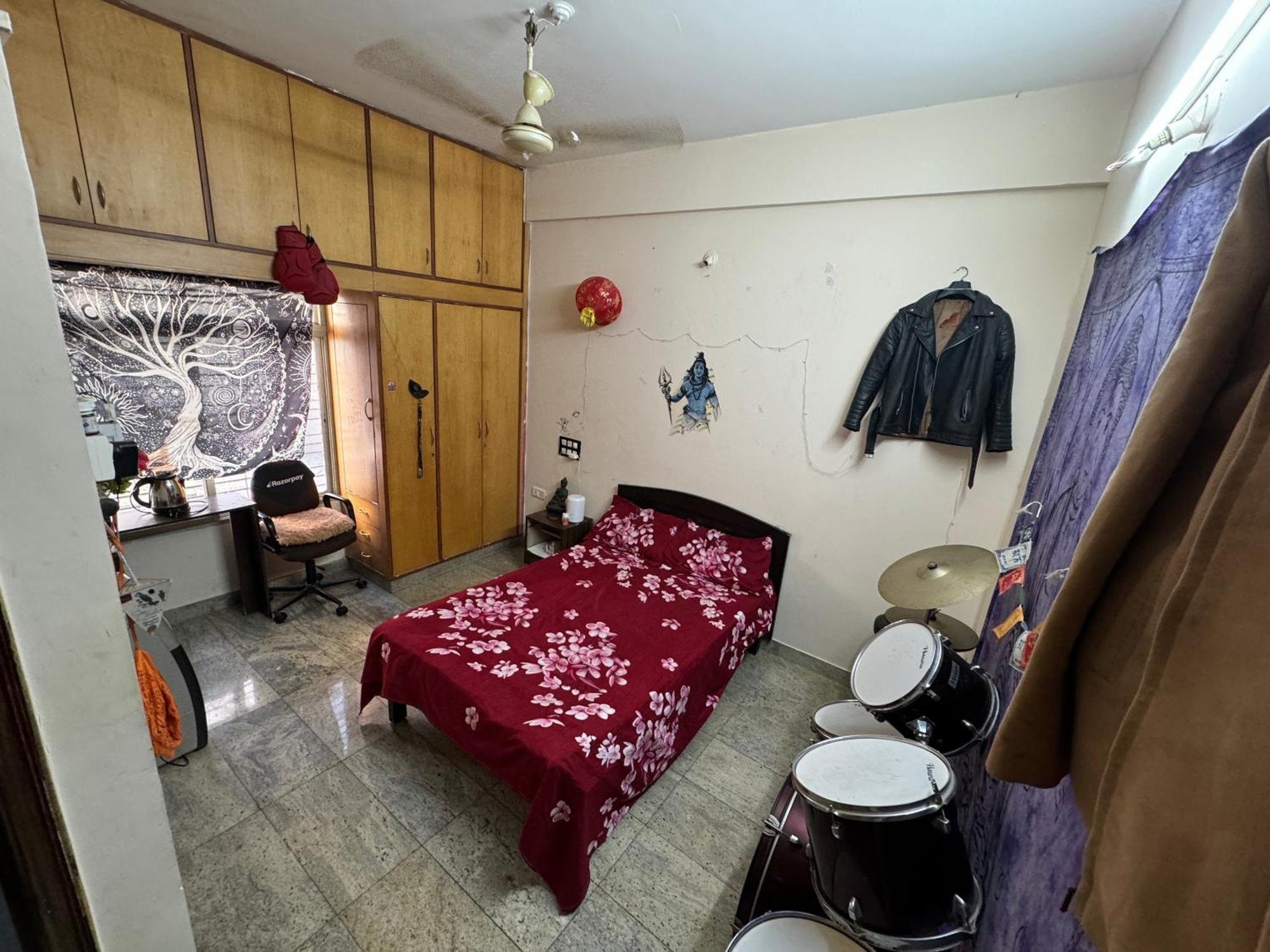 The Three Story Escape Lalbagh , Jayanagar Homestay Bangalore