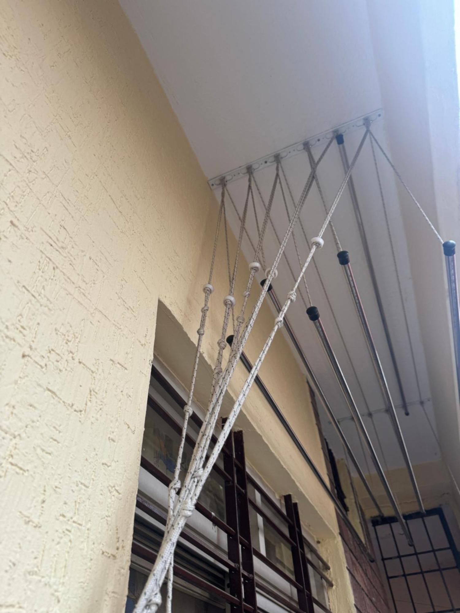 Homestay The Three Story Escape Lalbagh , Jayanagar Bangalore